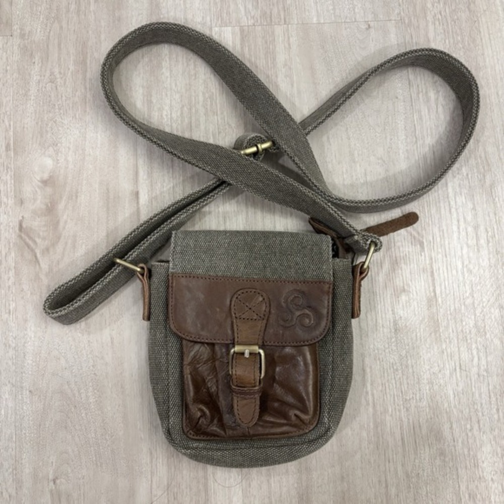 Aran Leather Tweed Shoulder Bag Flight Crossbody Messenger Flap Buckle Strap VTG